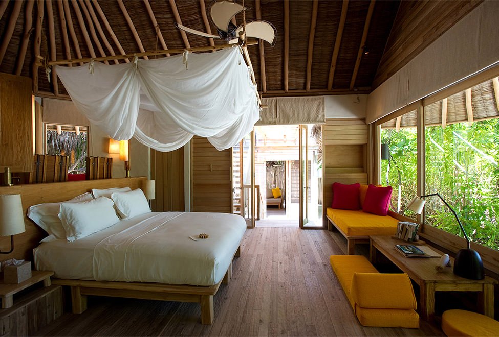 975x660_beach_villa_bedroom5_ssl