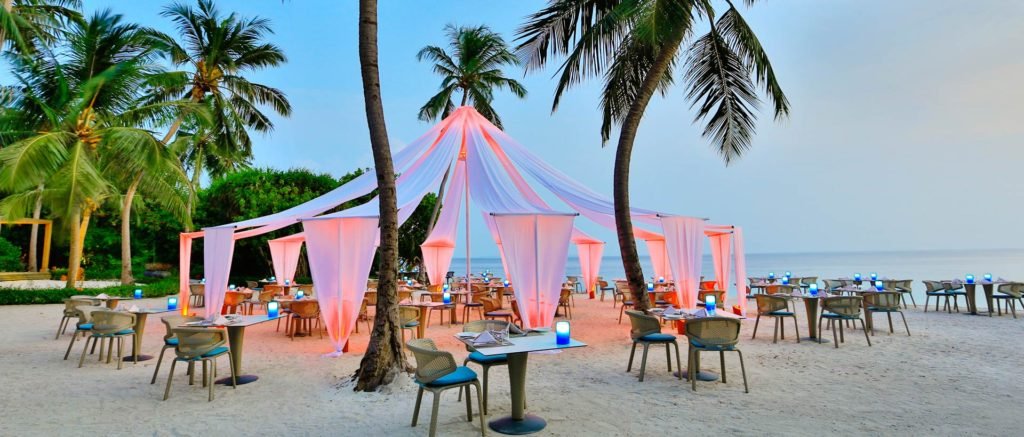Beach-Dinner