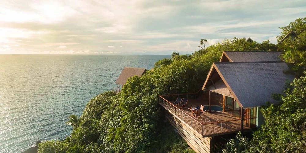 xIsland-Plunge-Pool-Drone.jpg.pagespeed.ic.kJslXOhDtE