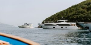 Read more about the article Mega Yacht or Private Island: Which Ultimate Experience Fits You Best?